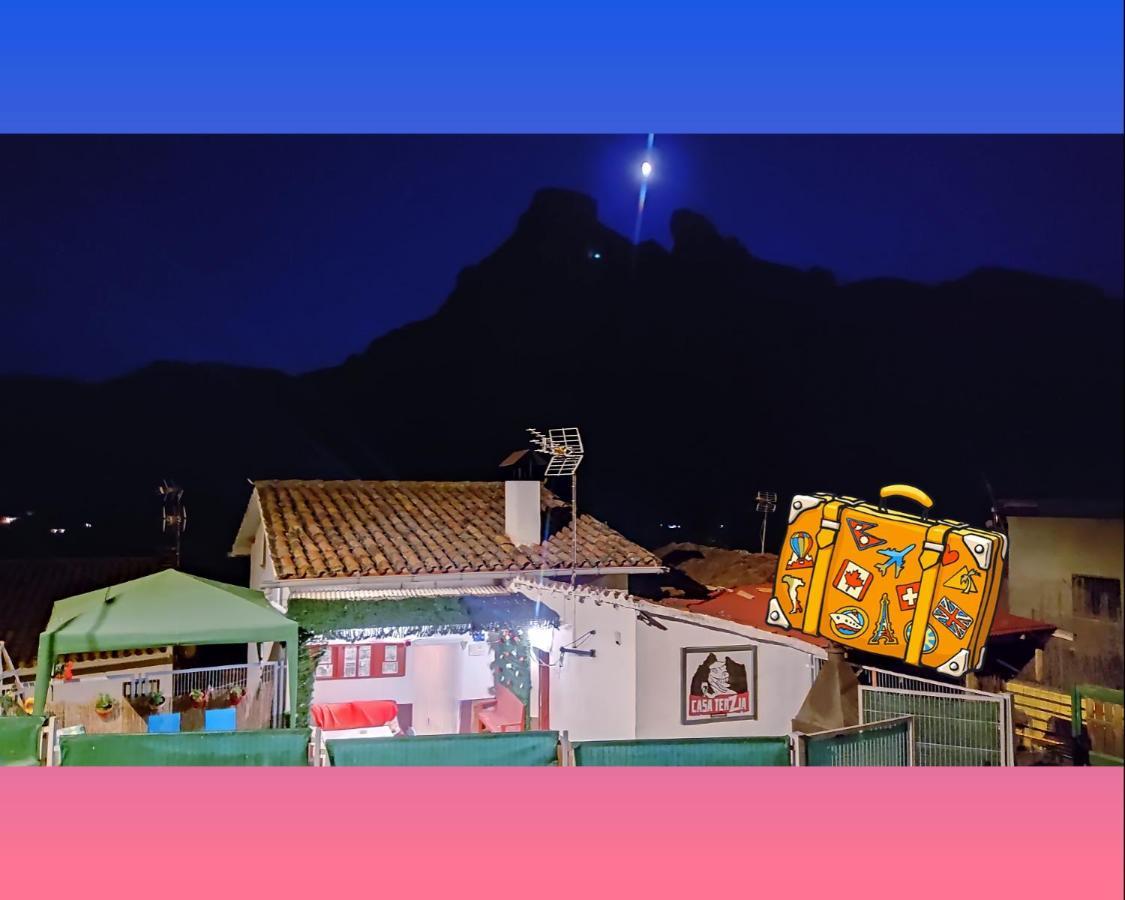 Casa Terzia Islallana Bagian luar foto